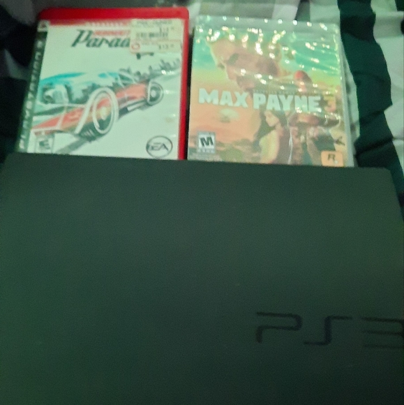 Ps3 and xbox 360 with games also ps3 is just for parts